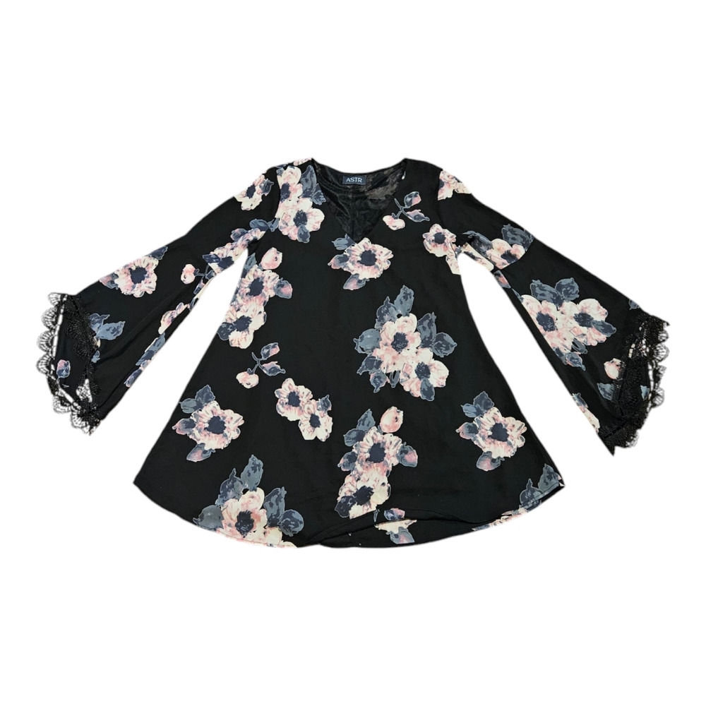 Astr Medium Long Sleeve Floral Mini Dress